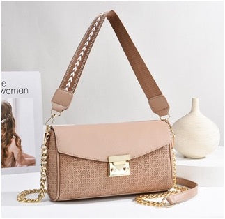 13 Beige